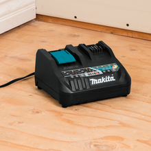 Load image into Gallery viewer, Makita 牧田 18V LXT® / 12V max CXT® Lithium‑Ion Rapid Optimum Charger DC18RE
